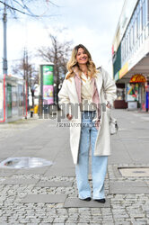 Joanna Koroniewska przed studiem DDTVN