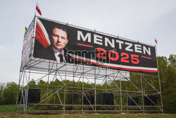 Plakaty wyborcze 2025