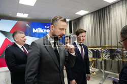 Podpisanie umowy na dostawę Satelitarnego Systemu Obserwacji Ziemi w programie MikroSAR
