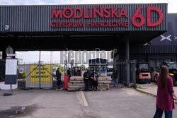  Wejście komornika na teren centrum handlowego Modlińska 6D