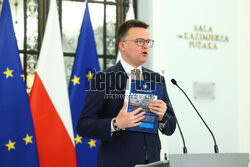 Szymon Hołownia o raporcie NIK dot. finansowania kościołów