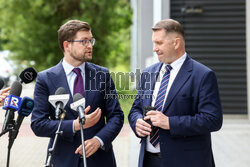 Konferencja posłów PiS przed NASK