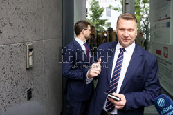 Konferencja posłów PiS przed NASK