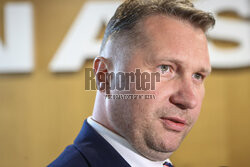 Konferencja posłów PiS przed NASK