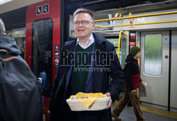 Szymon Hołownia w Falenicy