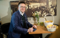 Szymon Hołownia w Falenicy
