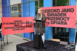 Protest przed siedzibą Komisji Europejskiej