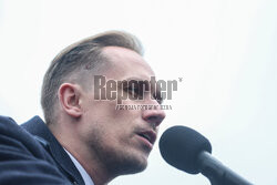 Sławomir Mentzen w Oświęcimiu