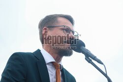 Sławomir Mentzen w Oświęcimiu