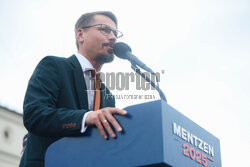 Sławomir Mentzen w Oświęcimiu