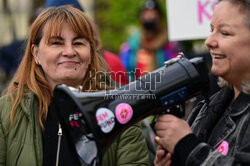 Demonstracja solidarnościowa z przychodnią aborcyjną Abotak