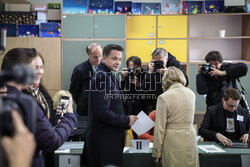 Wybory prezydenckie 2025 - głosowania VIP-ów