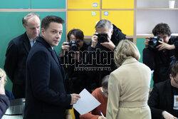Wybory prezydenckie 2025 - głosowania VIP-ów