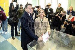 Wybory prezydenckie 2025 - głosowania VIP-ów