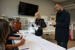 Wybory prezydenckie 2025 - głosowania VIP-ów