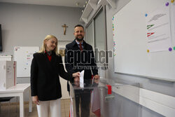 Wybory prezydenckie 2025 - głosowania VIP-ów