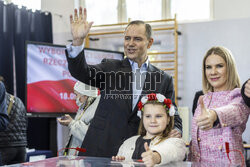 Wybory prezydenckie 2025 - głosowania VIP-ów