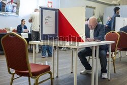 Wybory prezydenckie 2025 - głosowanie w Anglii