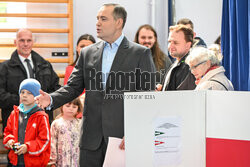 Wybory prezydenckie 2025 - głosowania VIP-ów