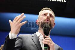 Wieczór wyborczy Szymona Hołowni