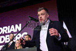Wieczór wyborczy Adriana Zandberga