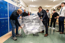 Wybory prezydenckie 2025 - liczenie glosów