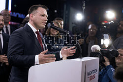 Wieczór wyborczy Sławomira Mentzena