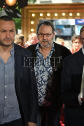 Jean Reno przed studiem DDTVN