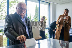 Wybory prezydenckie 2025 - głosowania VIP-ów