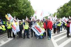 Protest hutników w Warszawie