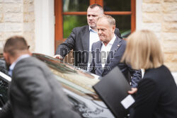 Donald Tusk na odprawie z kierownictwem Marynarki Wojennej w Gdyni