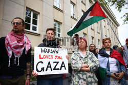 Demonstracja propalestyńska przed ambasadą Izraela w Warszawie