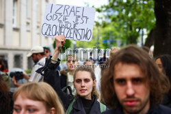 Demonstracja propalestyńska przed ambasadą Izraela w Warszawie