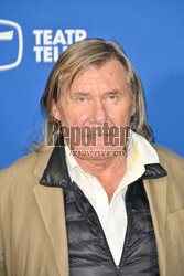 Pokaz Teatru Telewizji "Stan podgorączkowy"