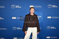 Pokaz Teatru Telewizji "Stan podgorączkowy"