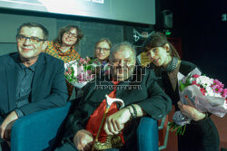 Spotkanie po pokazie filmu "Sny pełne dymu" Doroty Kędzierzawskiej