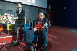 Spotkanie po pokazie filmu "Sny pełne dymu" Doroty Kędzierzawskiej