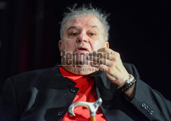 Spotkanie po pokazie filmu "Sny pełne dymu" Doroty Kędzierzawskiej