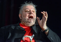 Spotkanie po pokazie filmu "Sny pełne dymu" Doroty Kędzierzawskiej