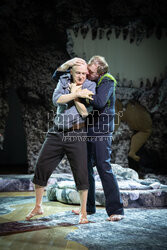 "Pulverkopf" w Nowym Teatrze