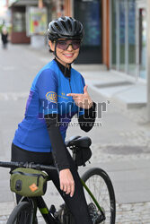 Znani przed studiem DDTVN (12.04)