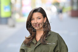 Znani przed studiem DDTVN (12.04)