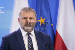 Konferencja ministrów: Domańskiego, Żurka i Siemoniaka