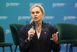 Spotkanie szefostwa MEN z nauczycielami