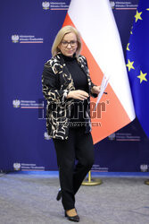 Paulina Hennig-Kloska nt. nieprawidłowości w programie "Czyste Powietrze"