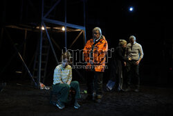 "Prowadź swój pług przez kości umarłych" w Teatrze Narodowym