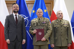 MON - wręczenie aktów mianowań na nowe stanowiska służbowe