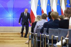 "Sztuczna inteligencja w edukacji - inwestycje i perspektywy"