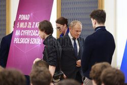 "Sztuczna inteligencja w edukacji - inwestycje i perspektywy"