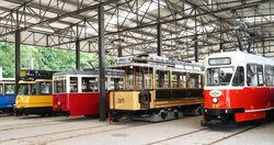 Historyczne tramwaje z polskich miast w Krakowie
